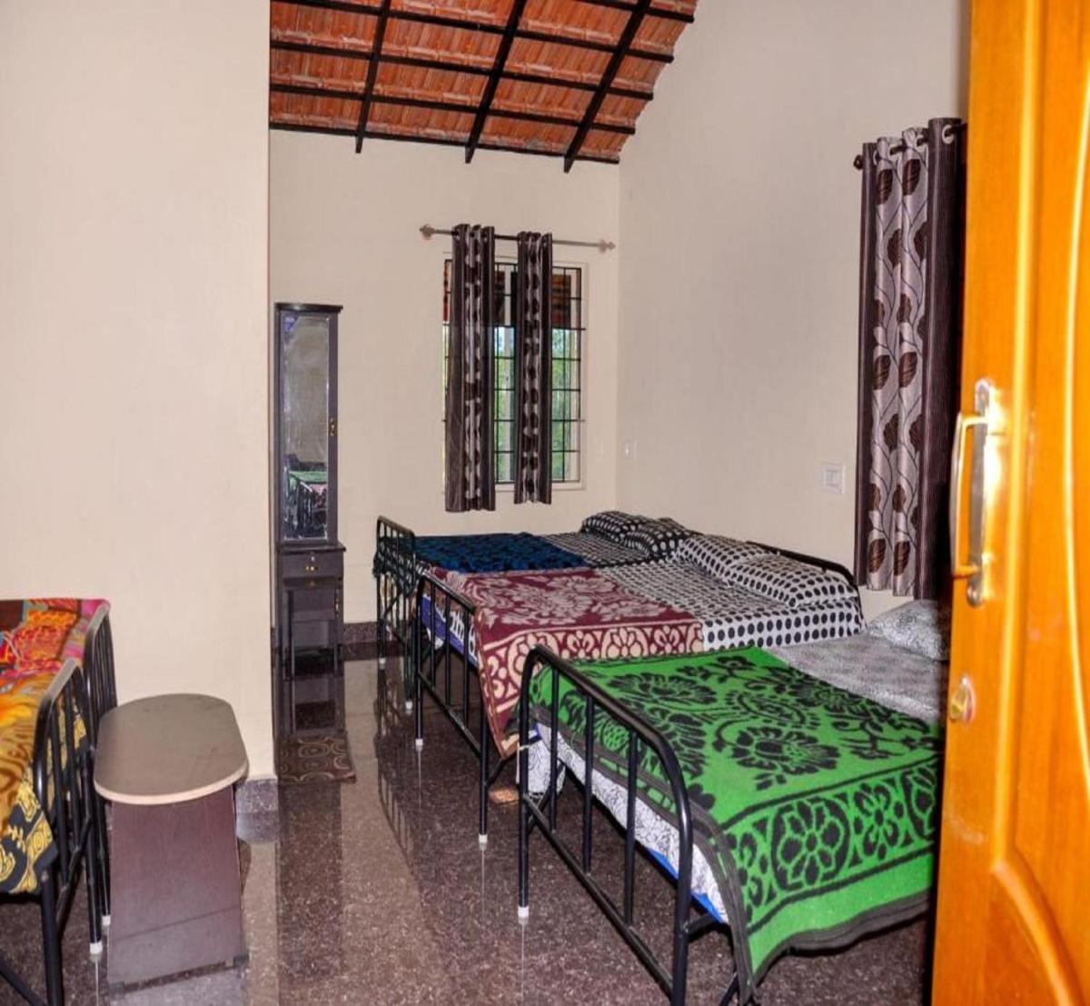Evergreen homestay by StayApart, Coorg - Housity