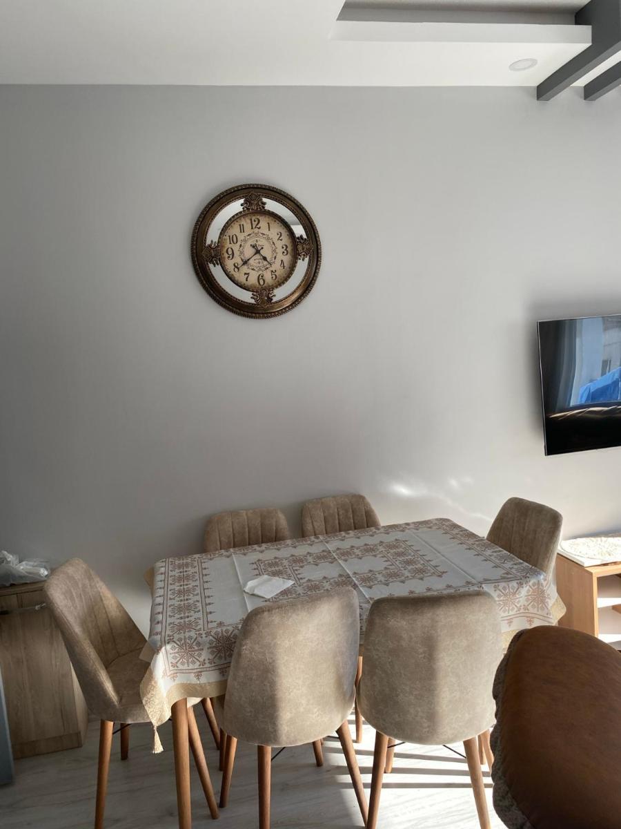 Beautiful renovated flat, new furniture, stunning view. - Housity