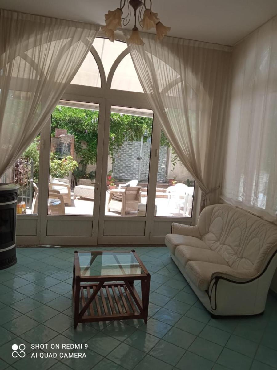 Villa Nina - Housity