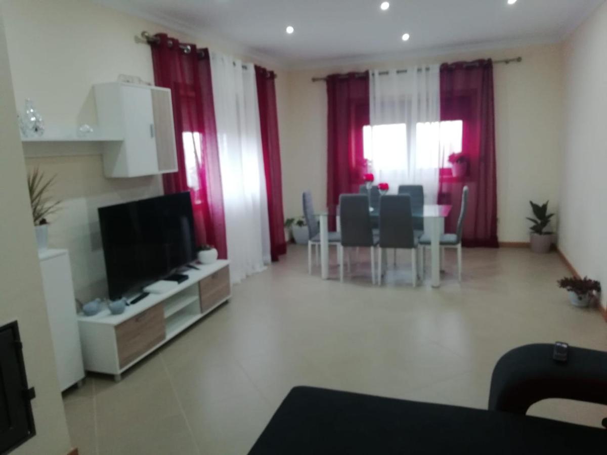 Casa da Fonte em Prada, Vinhais - Housity