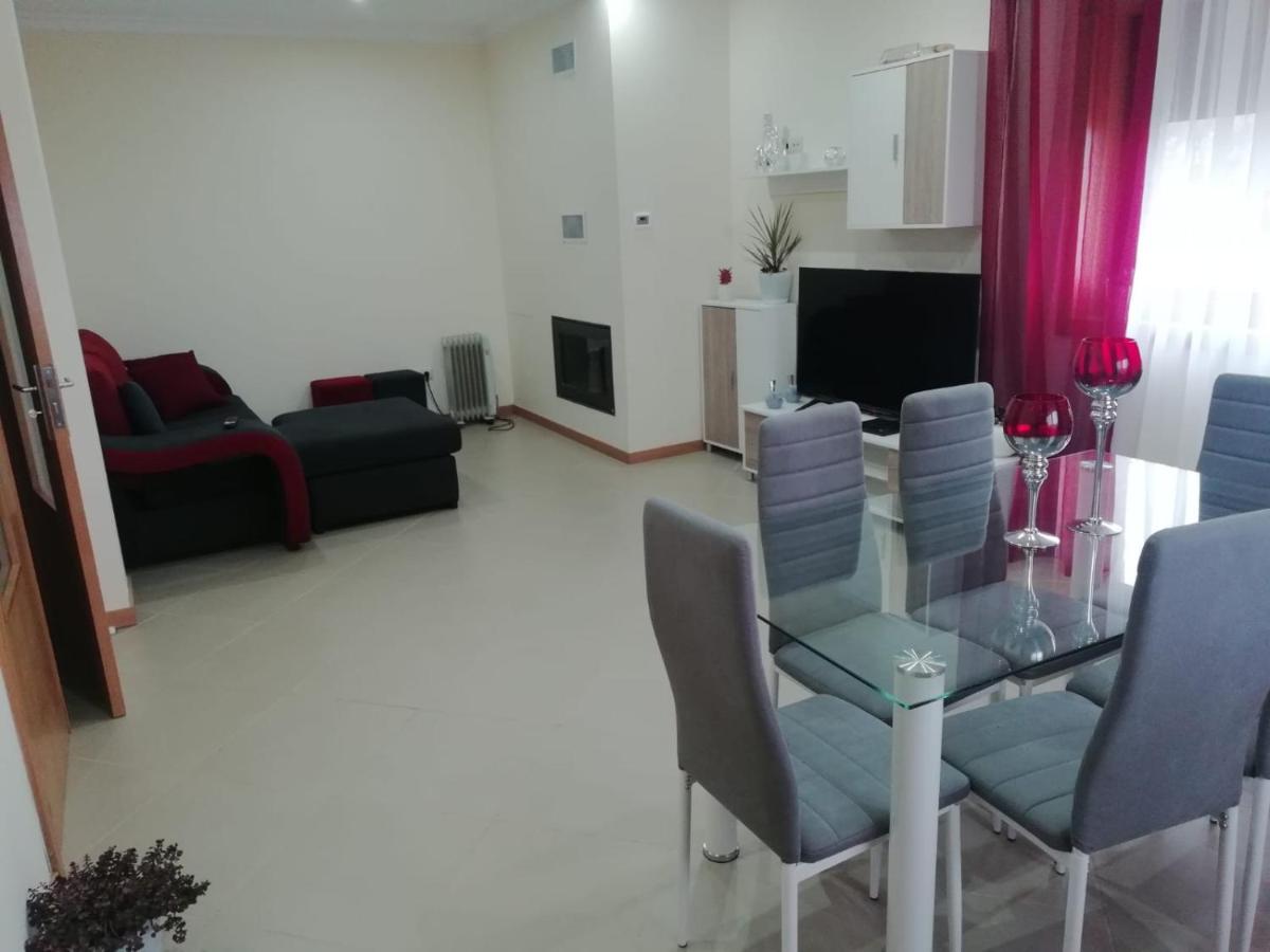 Casa da Fonte em Prada, Vinhais - Housity