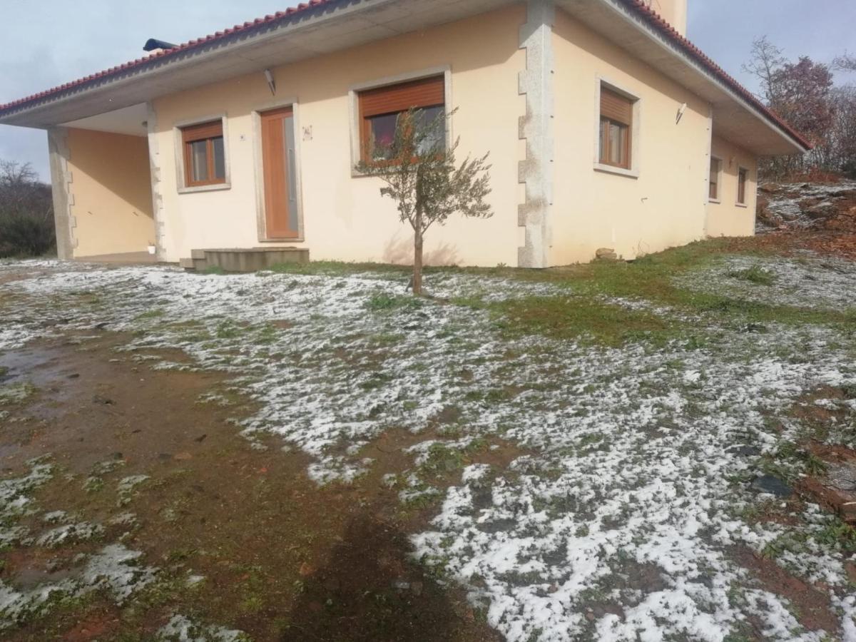 Casa da Fonte em Prada, Vinhais - Housity