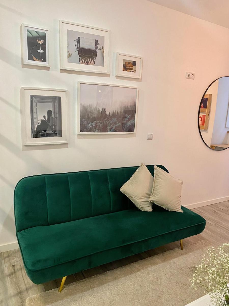 Terrace - Green Essence Apartment - Housity