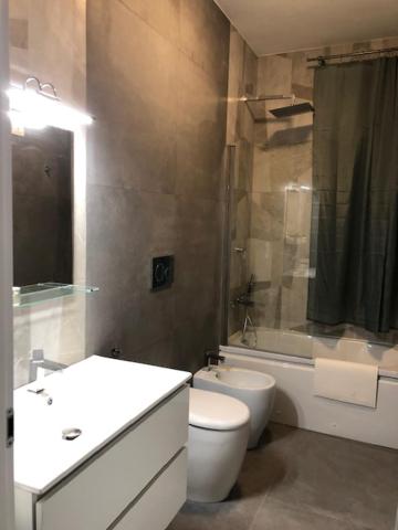 Suitetrails - CASA VACANZE MOON SEA HOUSE FRONTE MARE ACI TREZZa