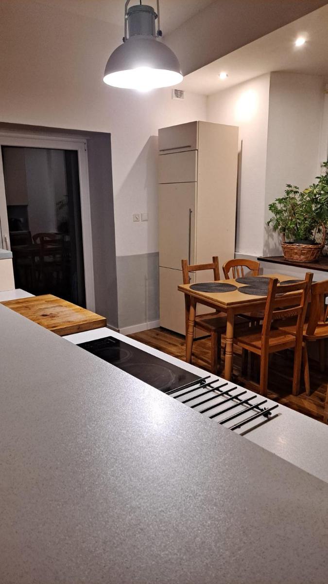 Noclegi Czentorycki 1 - Housity