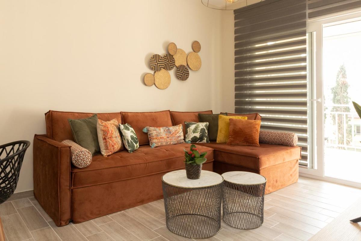 Alchemia, beautiful spacious apartment in Giannitsa - Housity