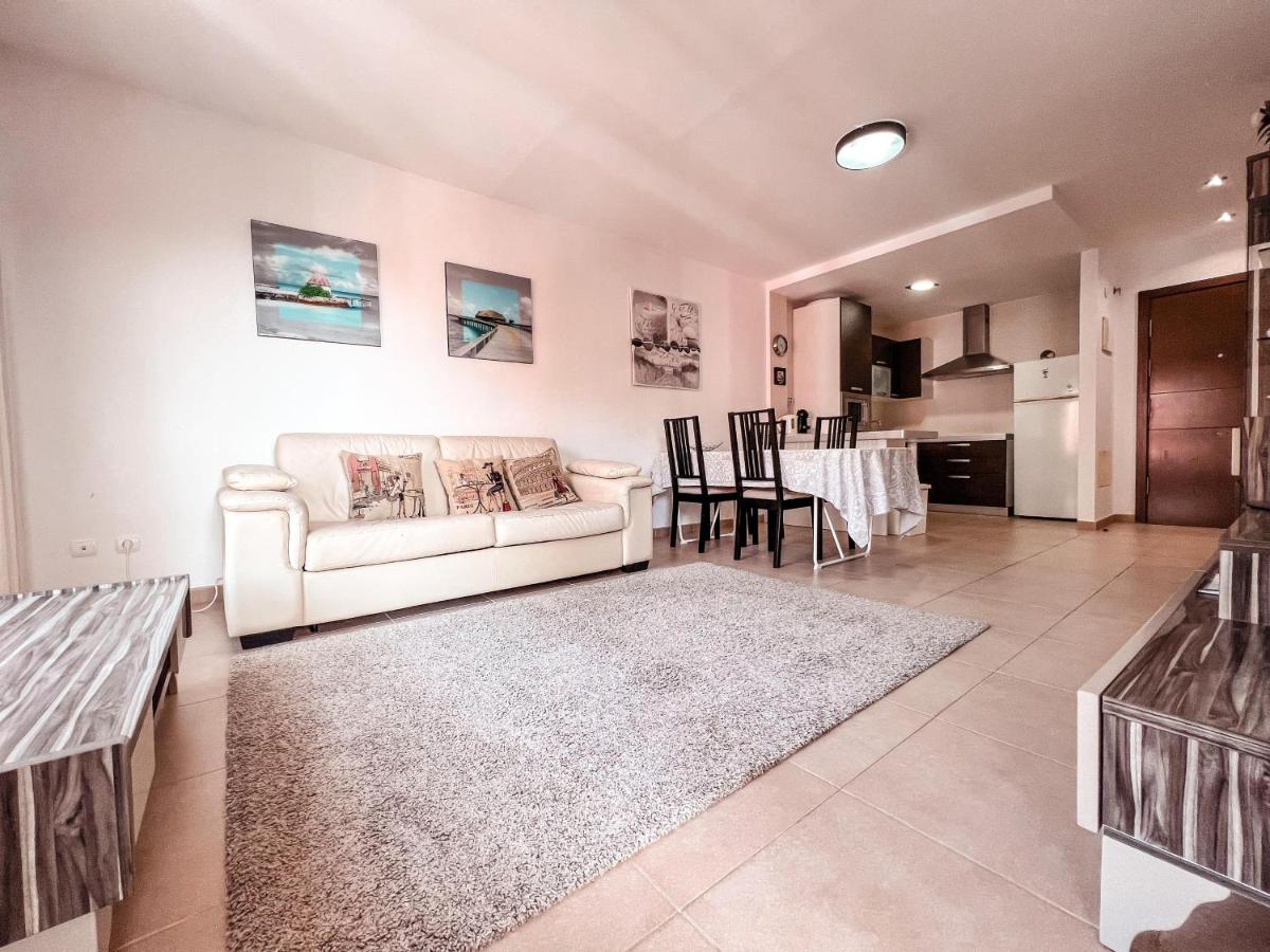 Beautiful 1 bedroom apartment in Palm Mar, PM101 - Housity
