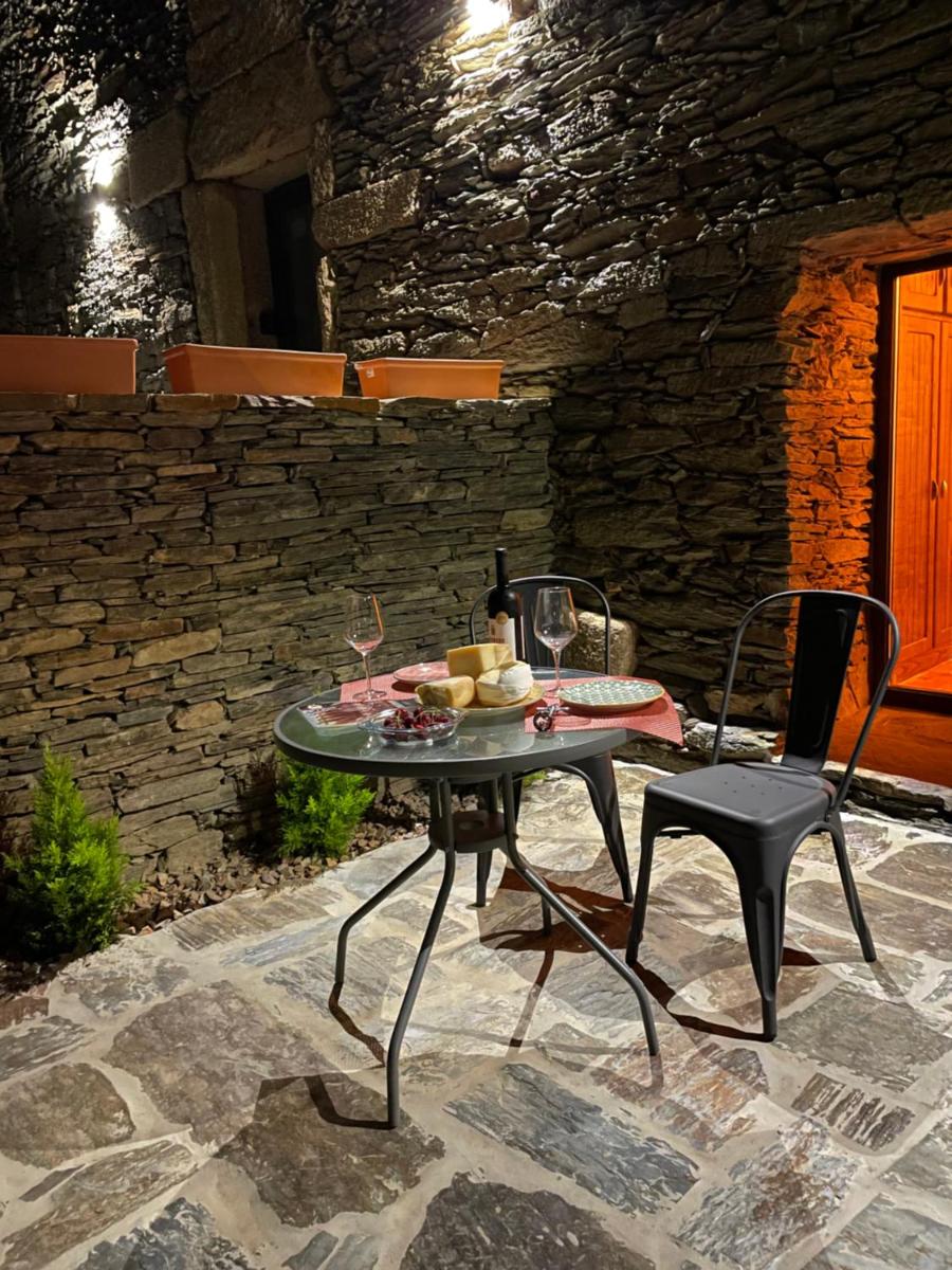 Castas do Douro - Housity
