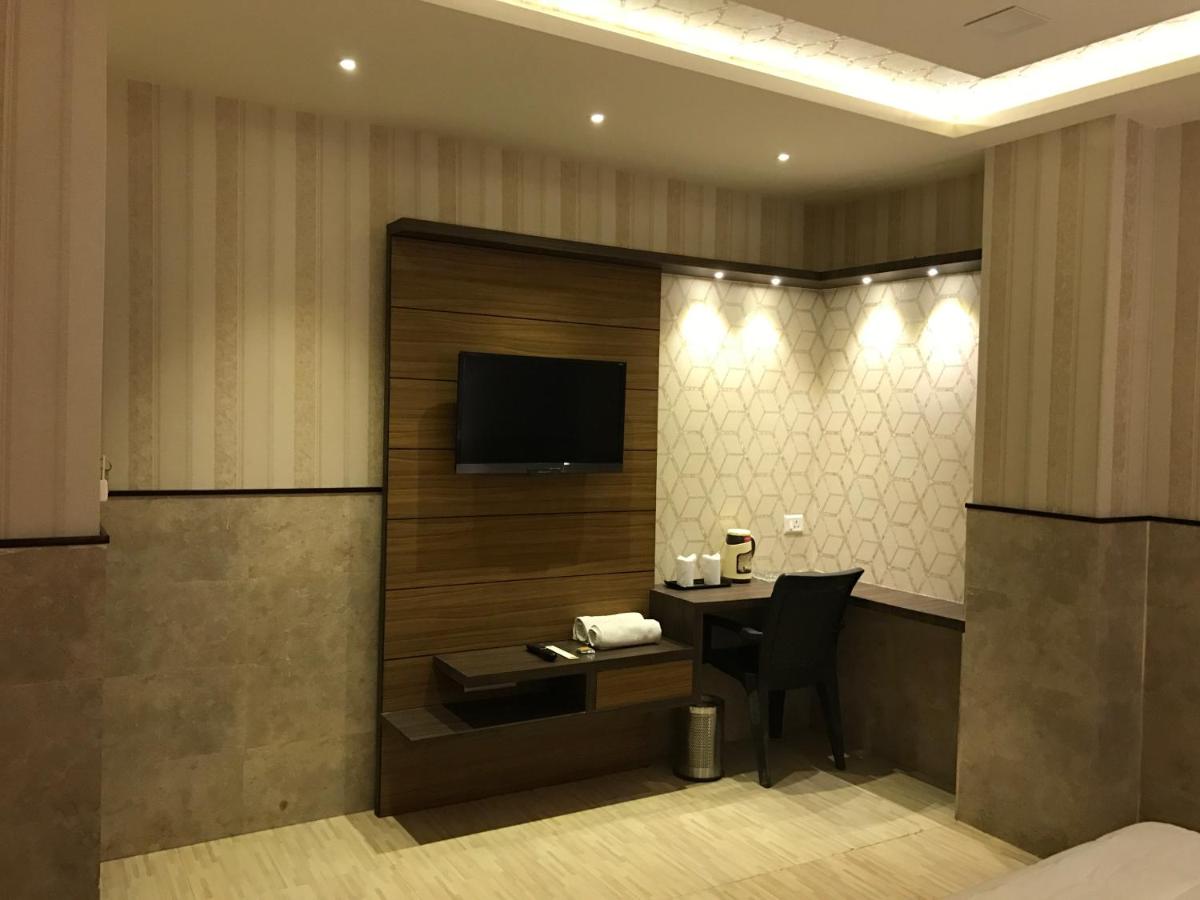 SBD HOTEL - Housity