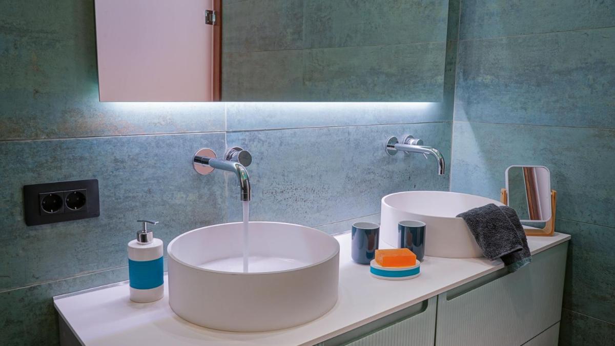 Deluxe Suite 70qm. Toller Blick, super Ausstattung - Housity