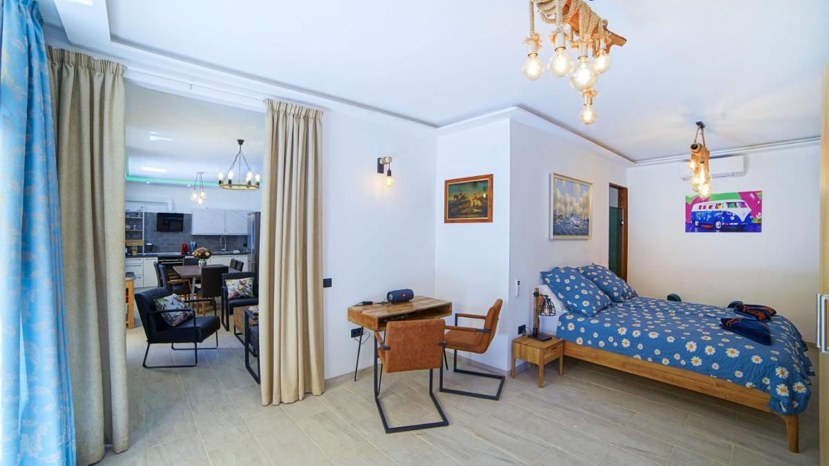 Deluxe Suite 70qm. Toller Blick, super Ausstattung - Housity