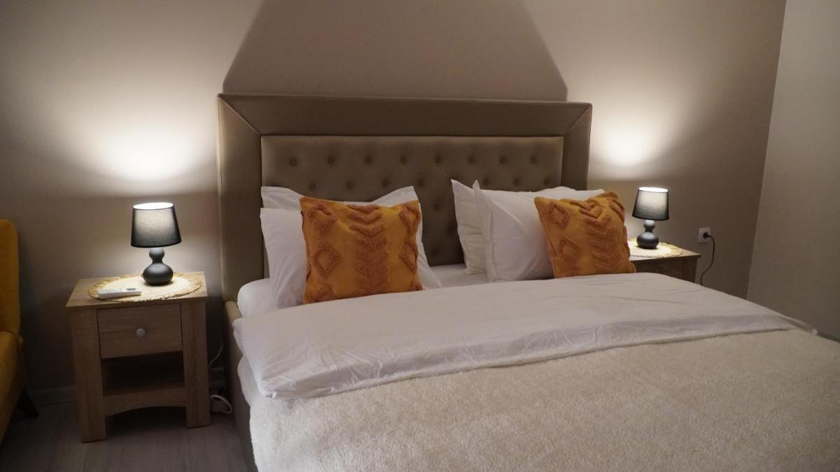 Villa Manevi - Housity