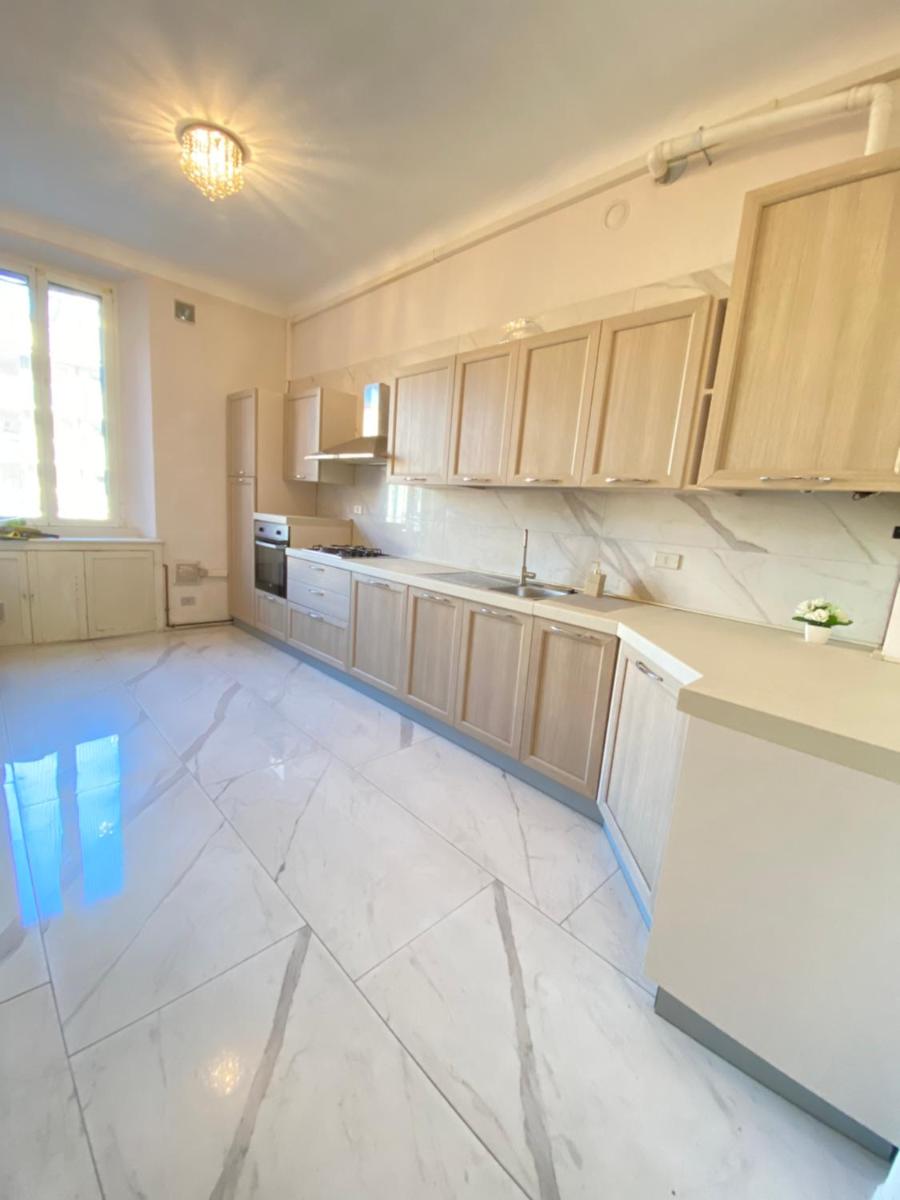 Suite a 5 fermate dal centro di Milano - Housity