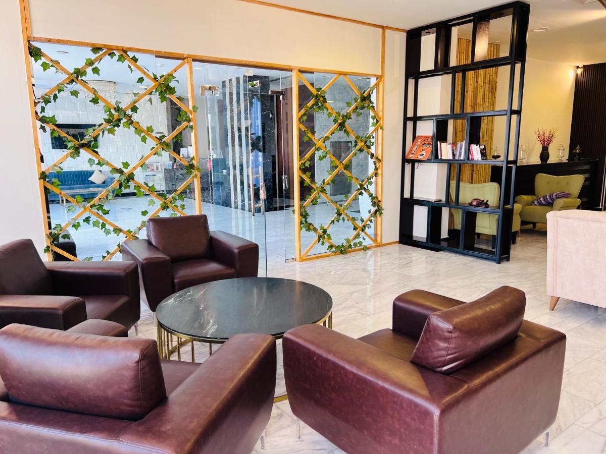 Suitetrails - Golden Crown Hotel Alseeb Muscat