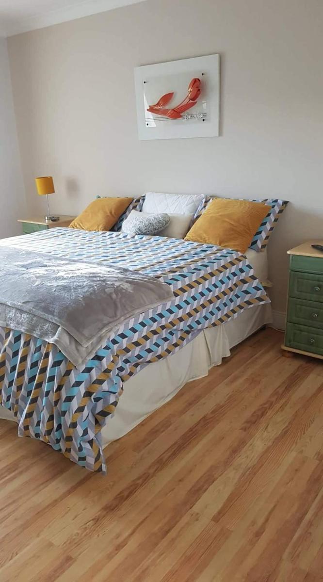 A comfortable stay in Ballybofey - Housity