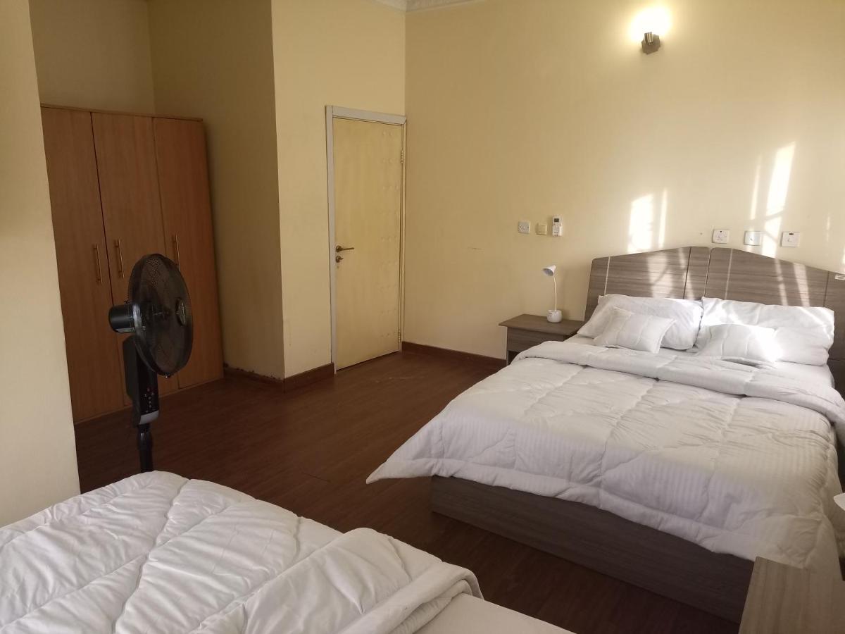 Chez B&D Suites And Apartments - Housity