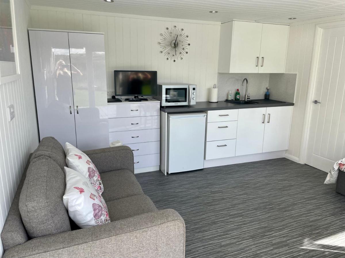 The Garden Room - A cosy country stay in Cornwall - Housity