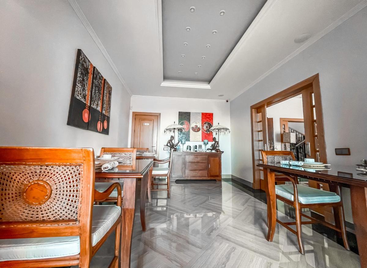 The Marbella Heights Boutique Hotel - Housity