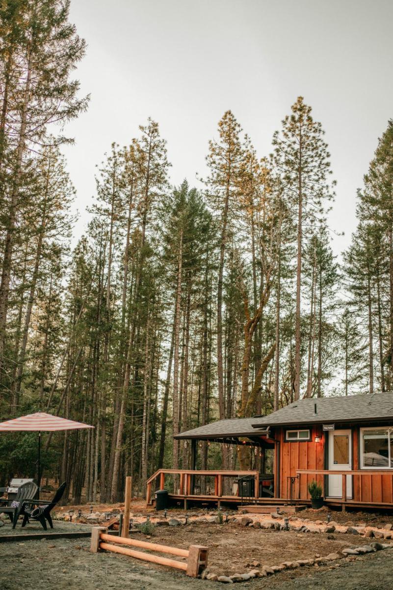 Triple Nickel Pines Cabins - Housity