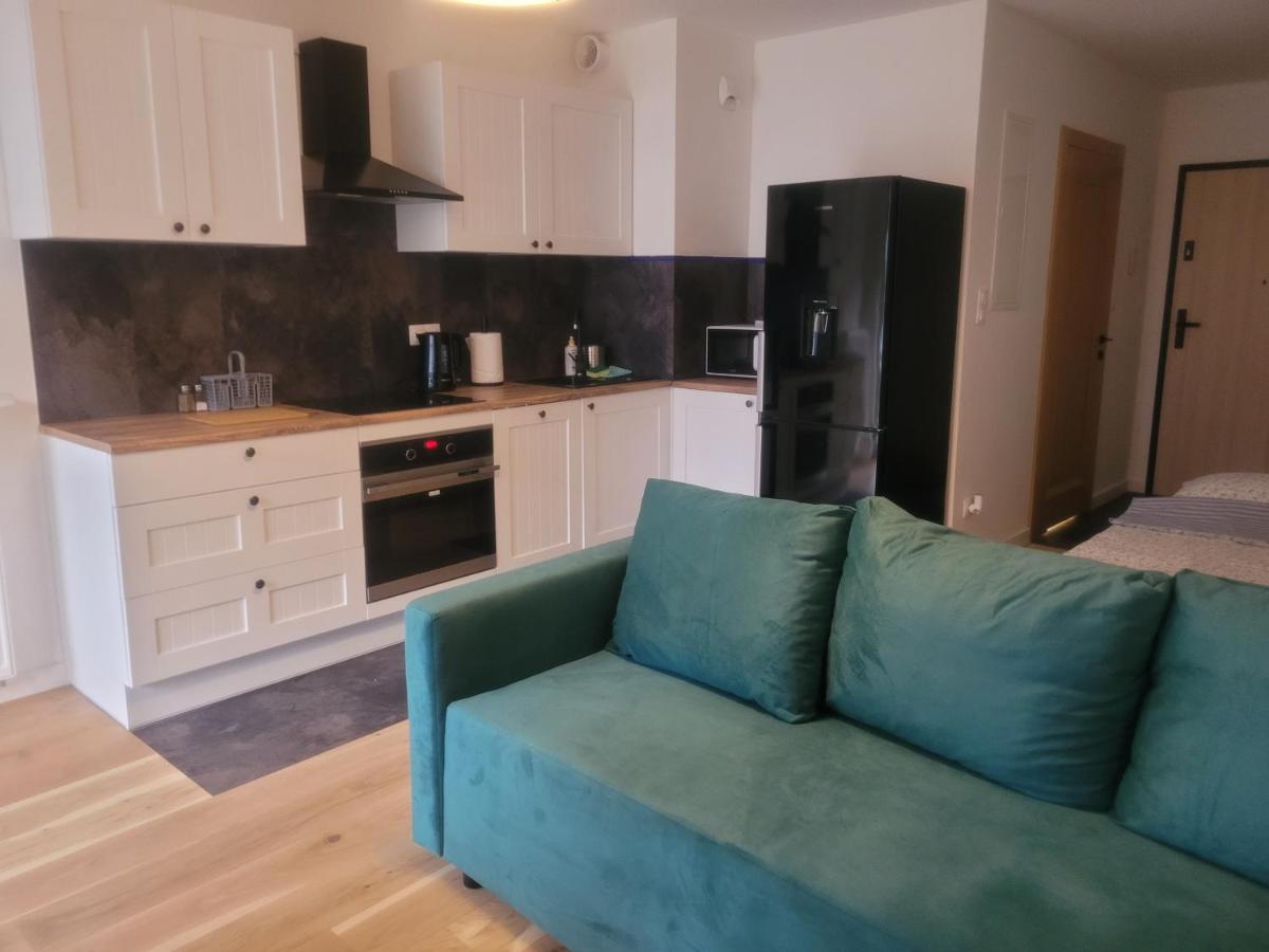 Nowy apartament z parkingiem przy centrum - Housity
