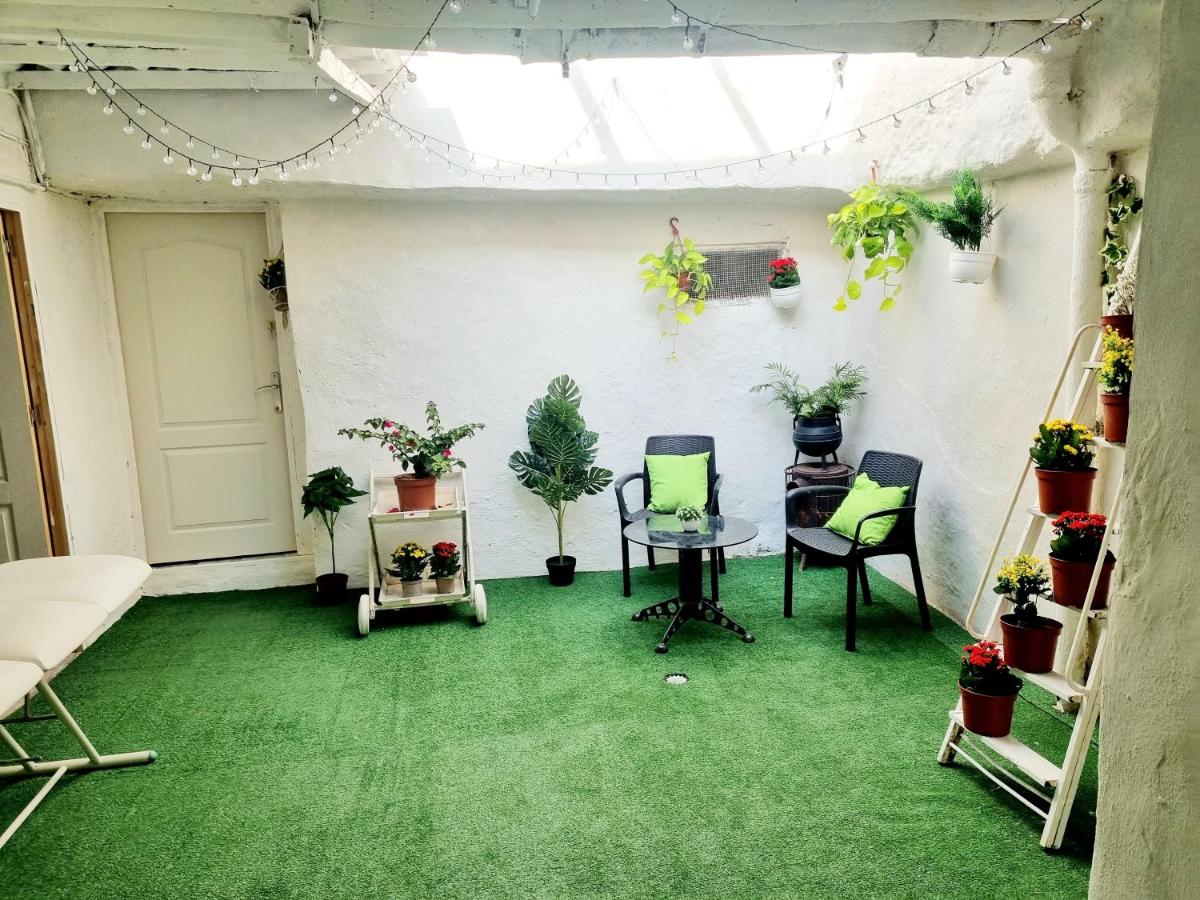 La Cueva Apartaments Valencia - Housity