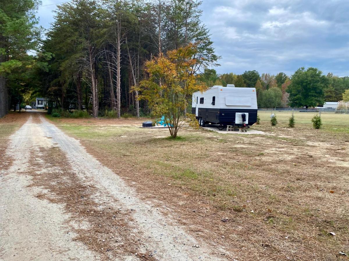 Bright Side Inn - Housity