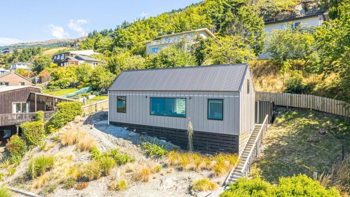 Picture Perfect - Queenstown Holiday Home - Housity