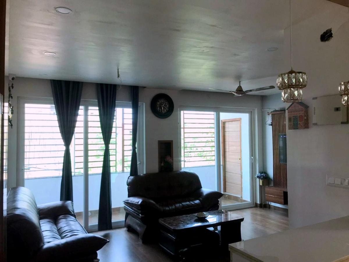 Mariya Condo hotel - Housity