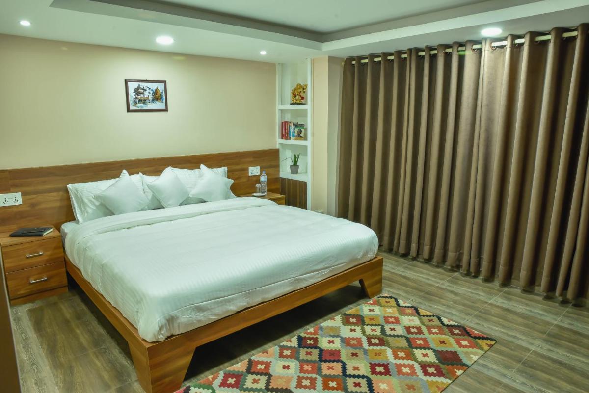 Suitetrails - Twin Bed Vacation Rental Room with Shared Kitchen near Patan Durbar Square