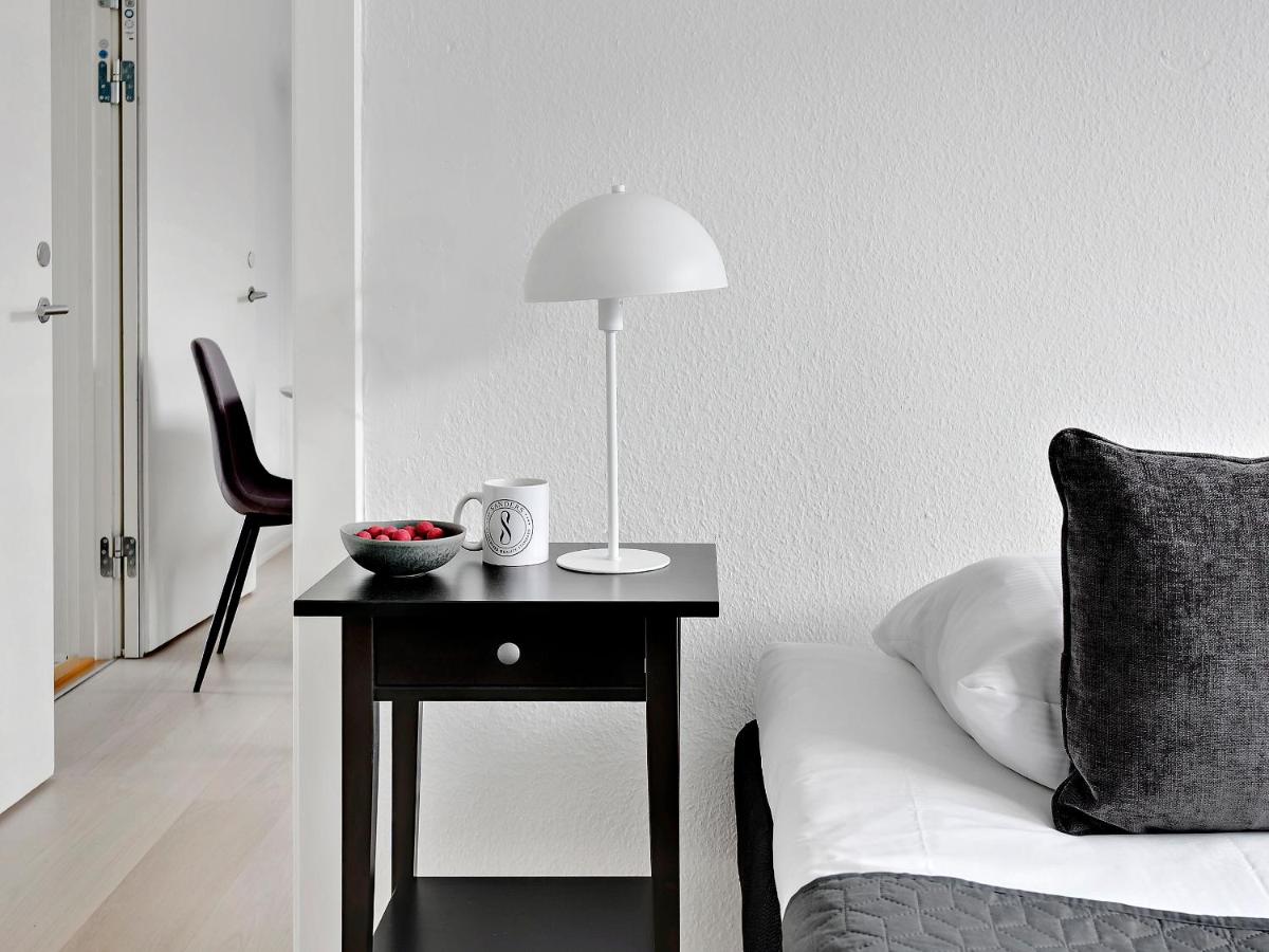 Sanders Fjord - Treasured One-Bedroom Apartment In Center of Roskilde - Housity