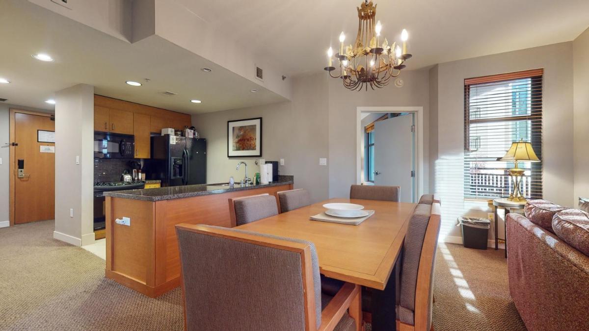 Village Monache #311 condo - Housity