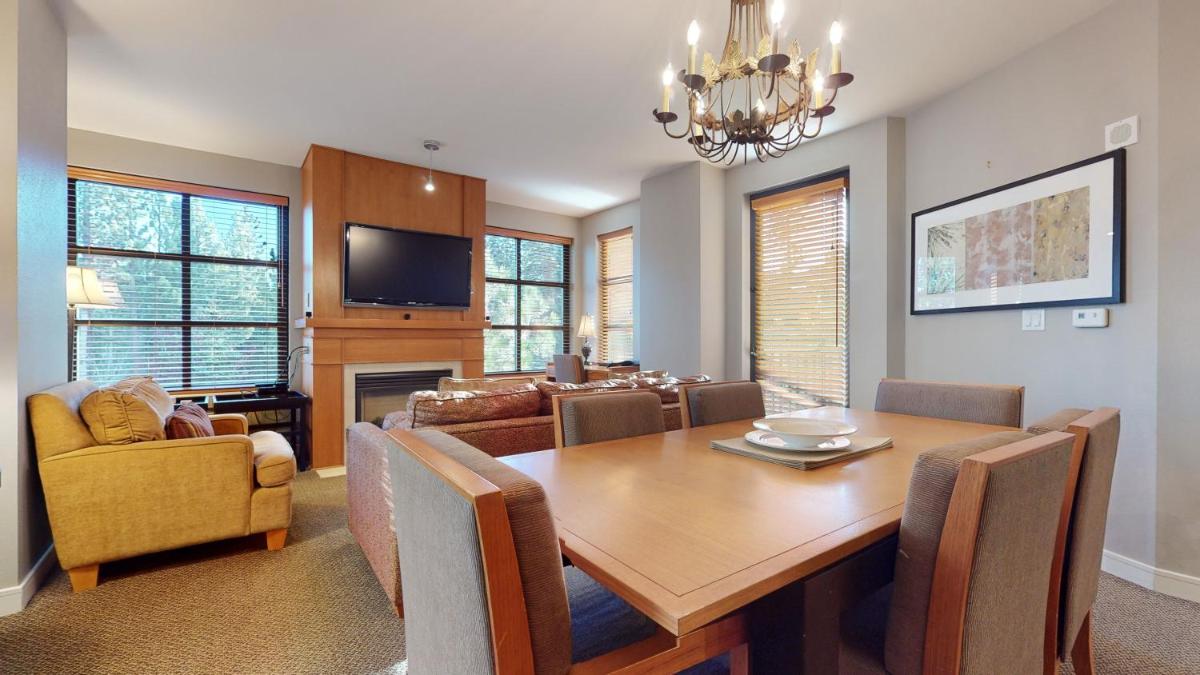 Village Monache #311 condo - Housity