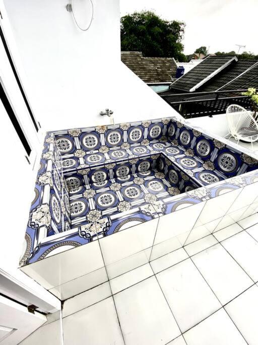 Behagliches Haus mit Garten und Whirlpool - Housity