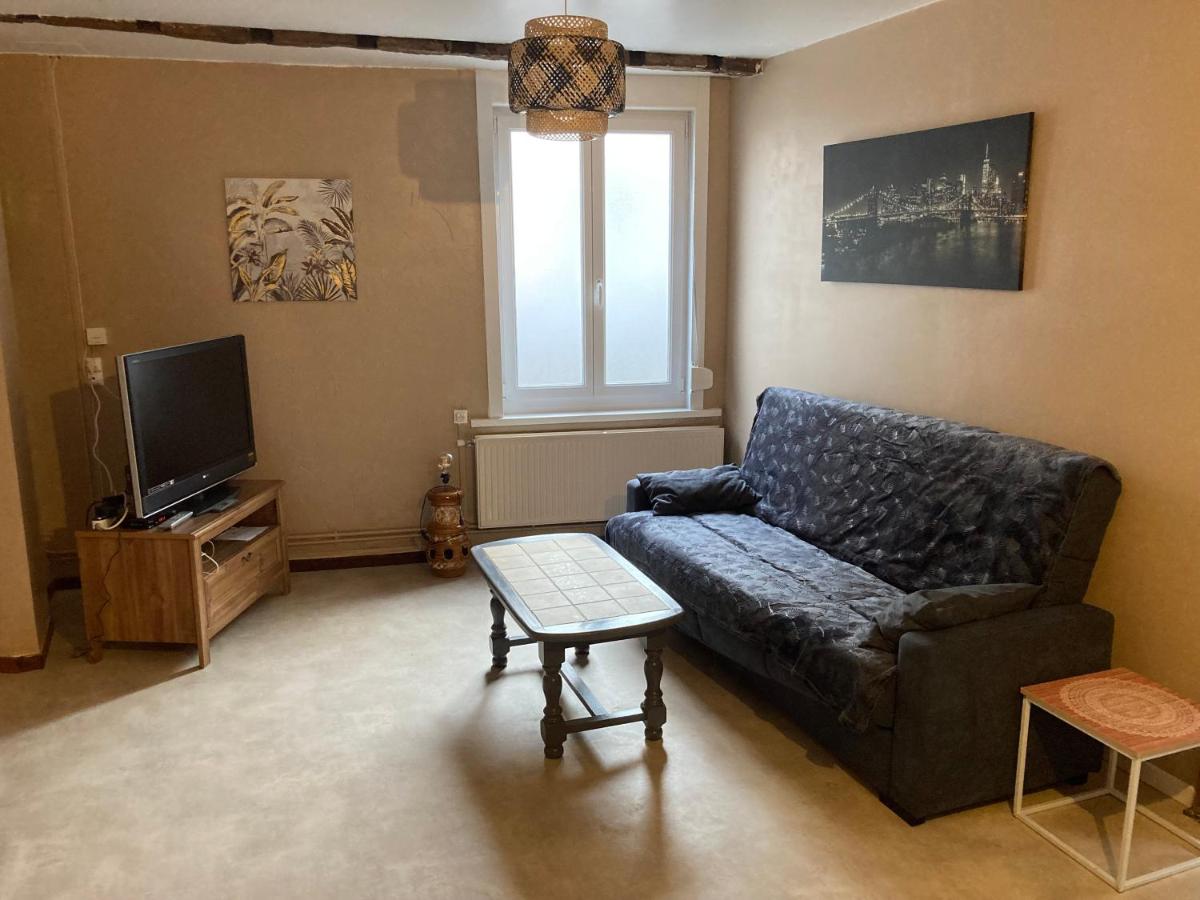 Les Capucines - Housity