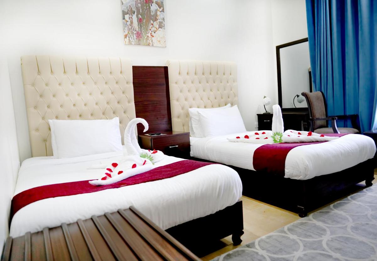 Jabal Al Akhdar Grand Hotel - Housity