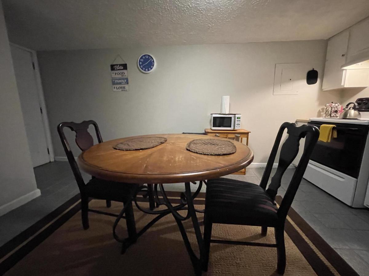 Suite 4 - Private Apartment Historical Home - Housity