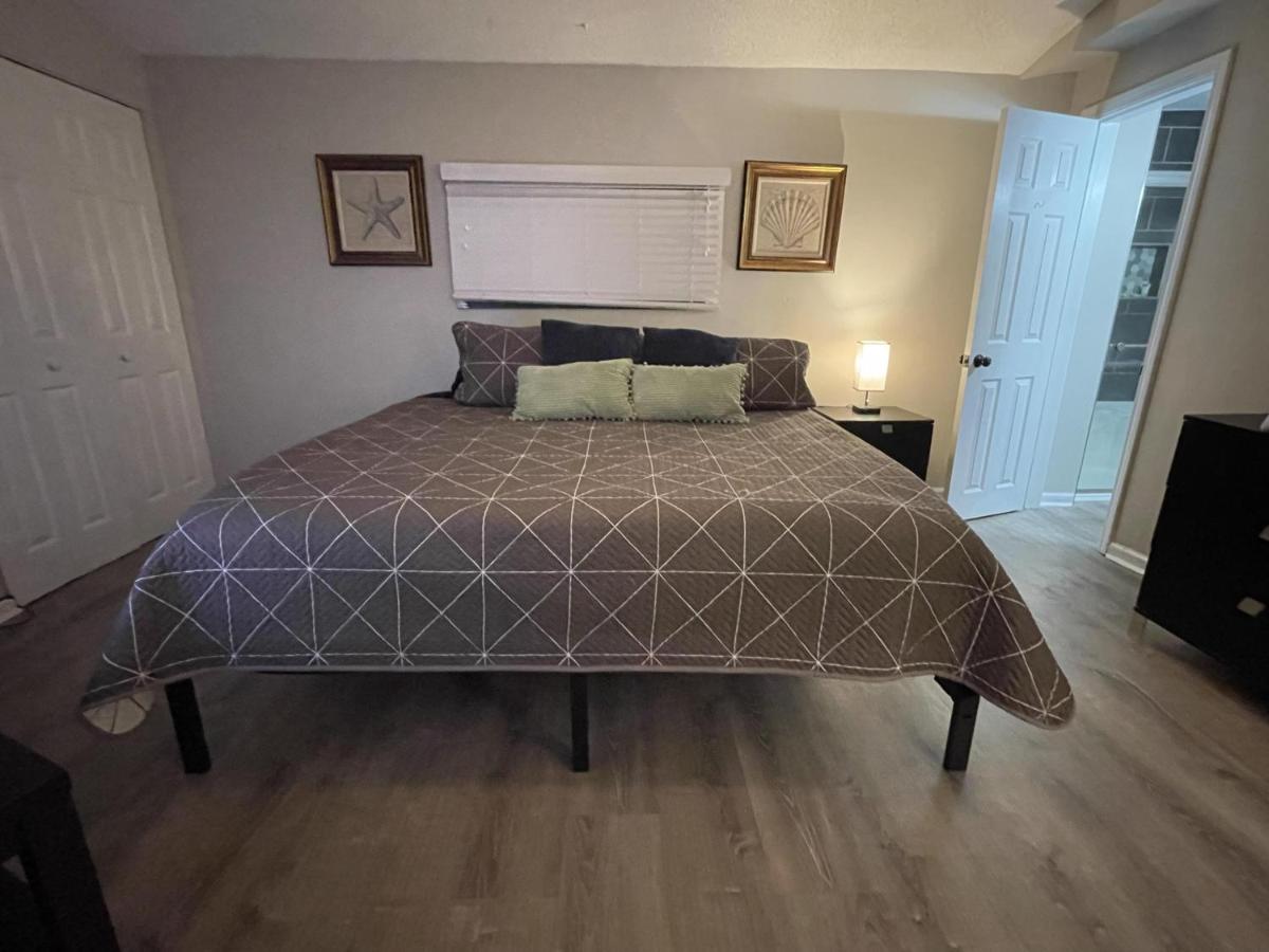Suite 4 - Private Apartment Historical Home - Housity
