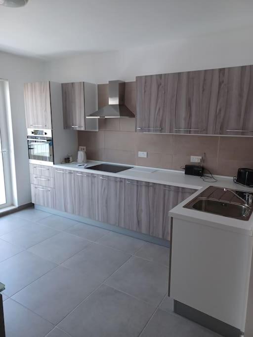 One bedroom apartment in St Paul's Bay - Housity