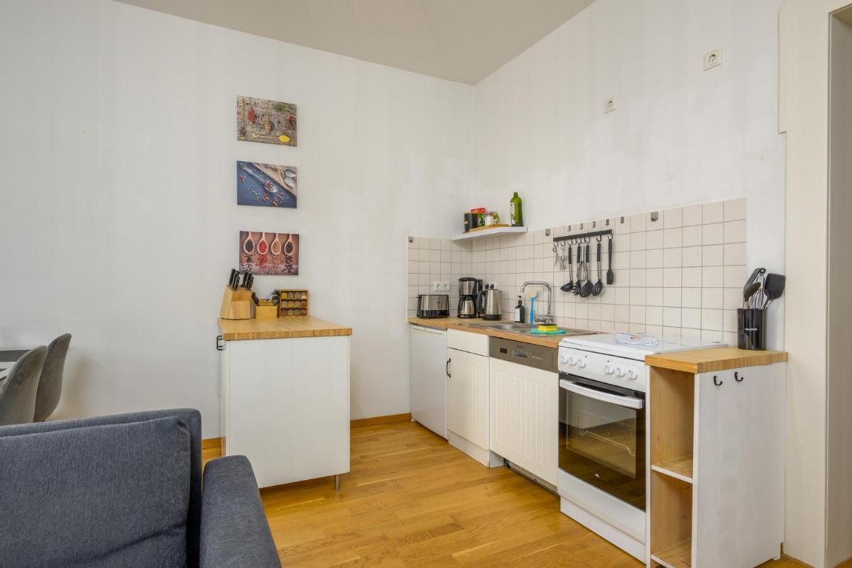 Arbio I Retro Apart near Leipzig Hauptbahnhof - Housity