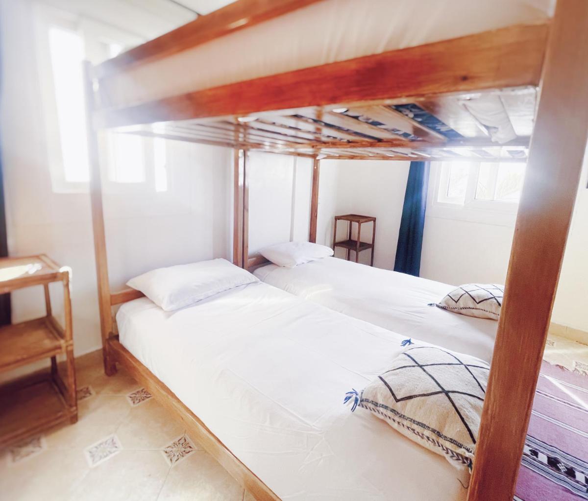 La Paix Hotel, Restaurant & Surfcamp - Housity