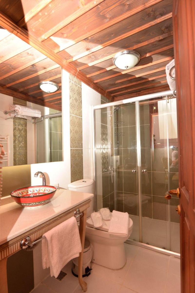 Arasta Konak Otel - Housity