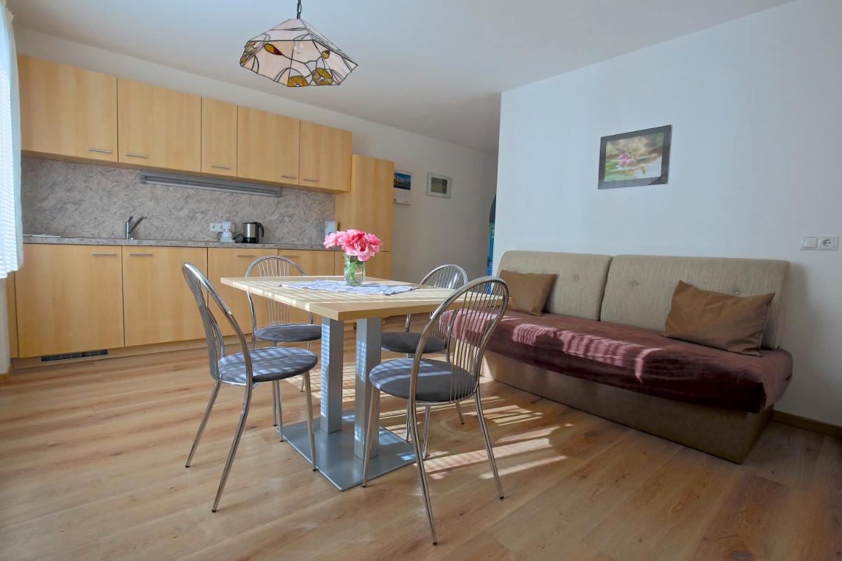 Residence die Färbe - Housity