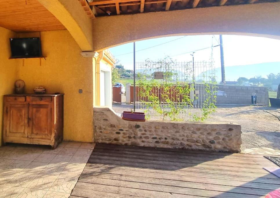 Villa Mistral - Profitez du calme de l'Ardèche - - Housity