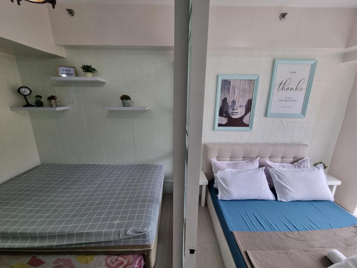 4 pax Tagaytay Prime Staycation WIFI NETFLIX and light cooking FREE VIEWDECK - Housity