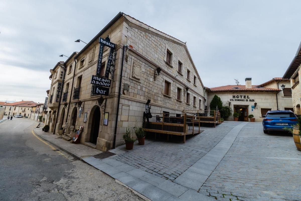 Hostal Santo Domingo de Silos - Housity