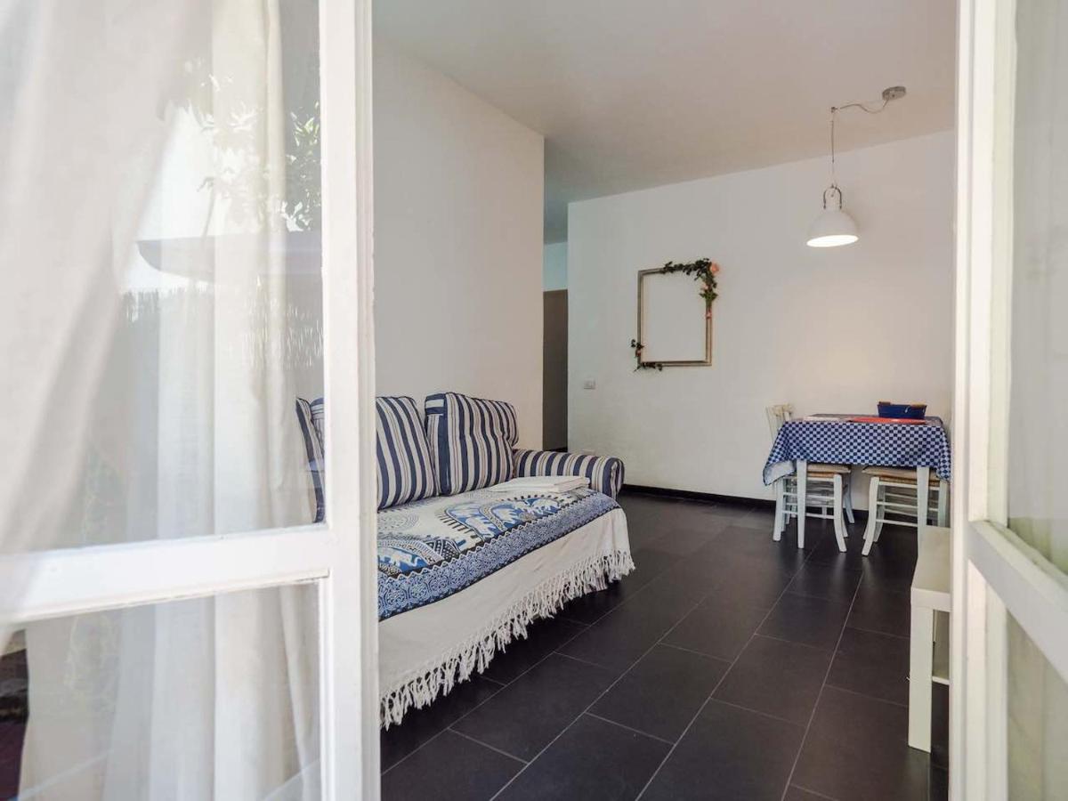 Sciacchetrà Ground Floor Apartment with AC - Housity