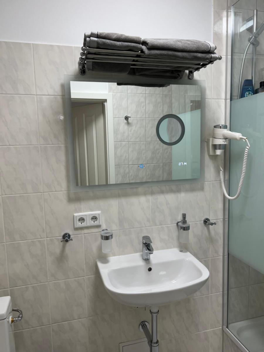 Souterrain Studio-Apartment - Housity