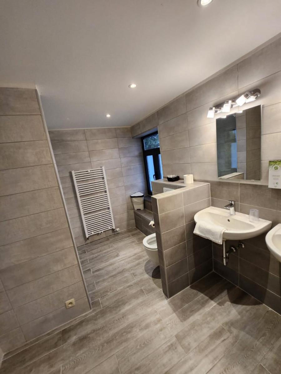 Hôtel Francorchamps Pitlane Lodge - Housity