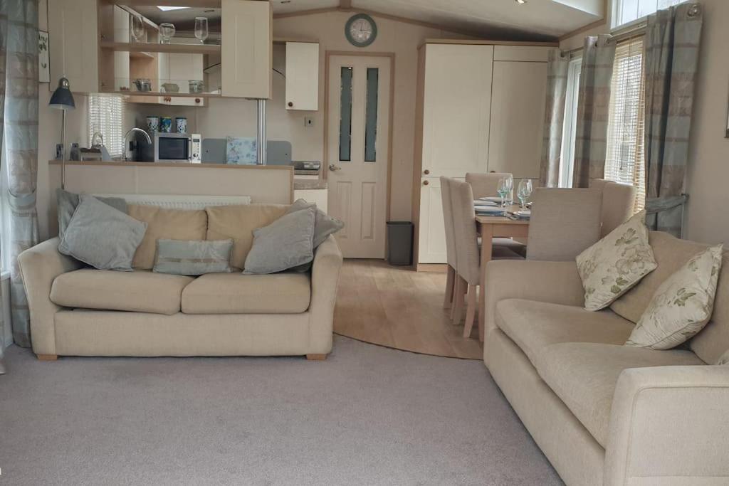 Willow Lodge - Housity