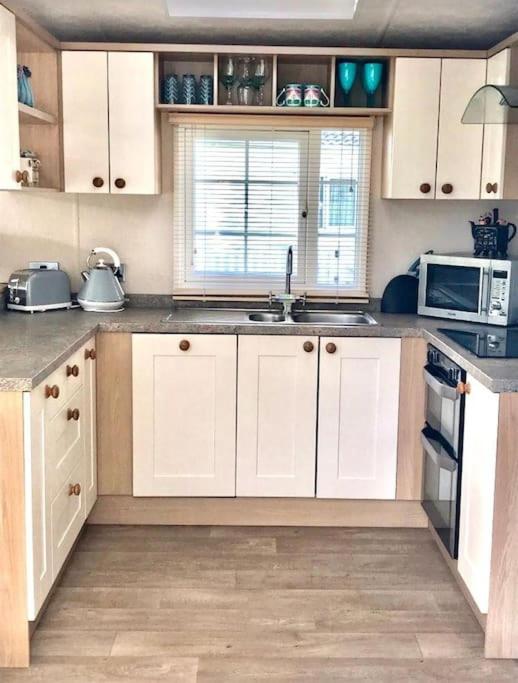 Willow Lodge - Housity